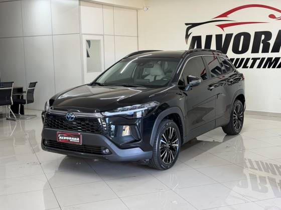 TOYOTA COROLLA CROSS 1.8 VVT-I HYBRID FLEX XRX CVT TOYOTA COROLLA CROSS 1.8 VVT-I HYBRID FLEX XRX CVT